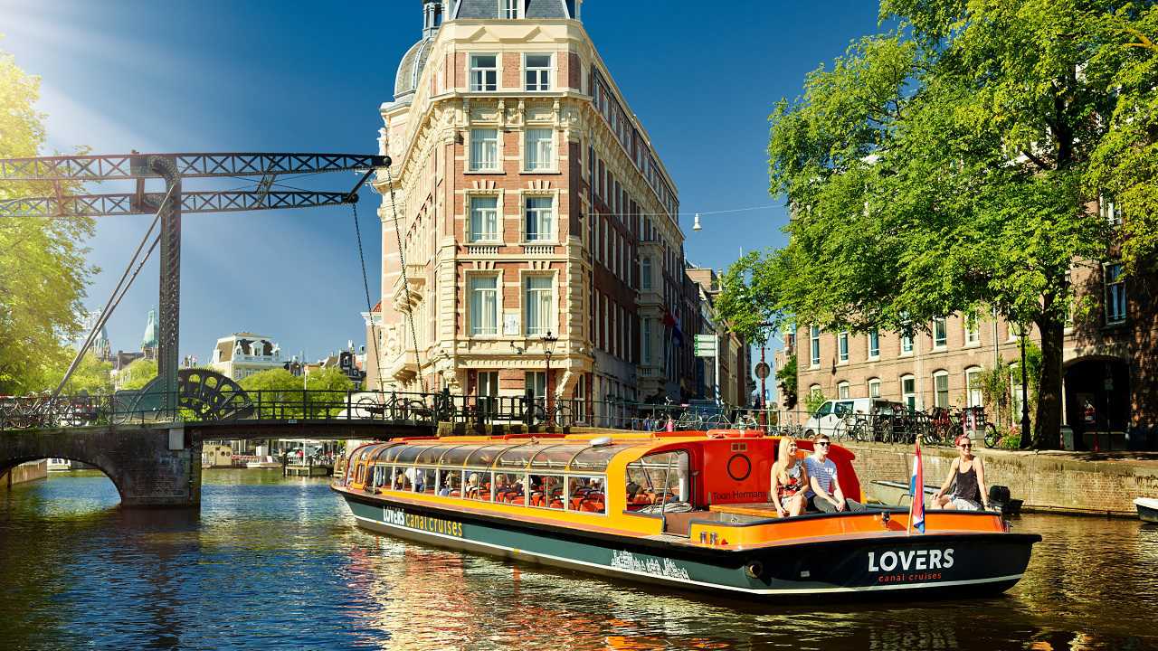 Canal Cruise Amsterdam