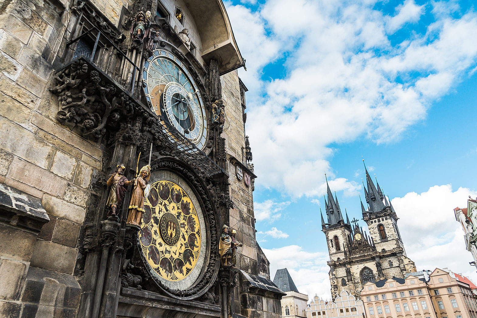 Jam Astronomi Praha, Arloji Tertua Ketiga di Dunia