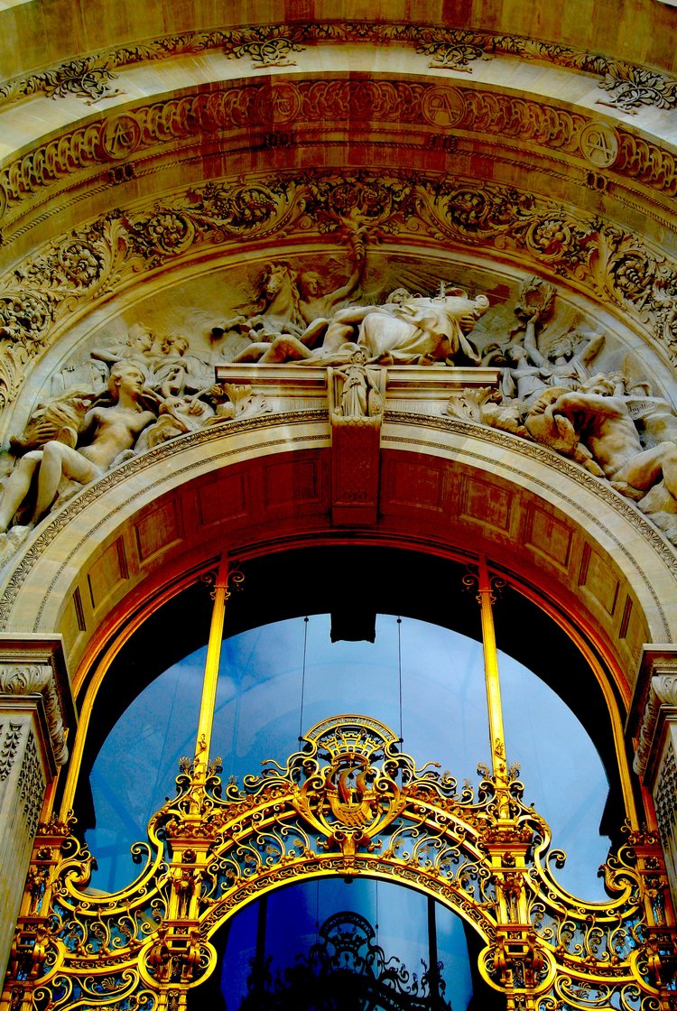 Arsitektur Bangunan Petit Palais
