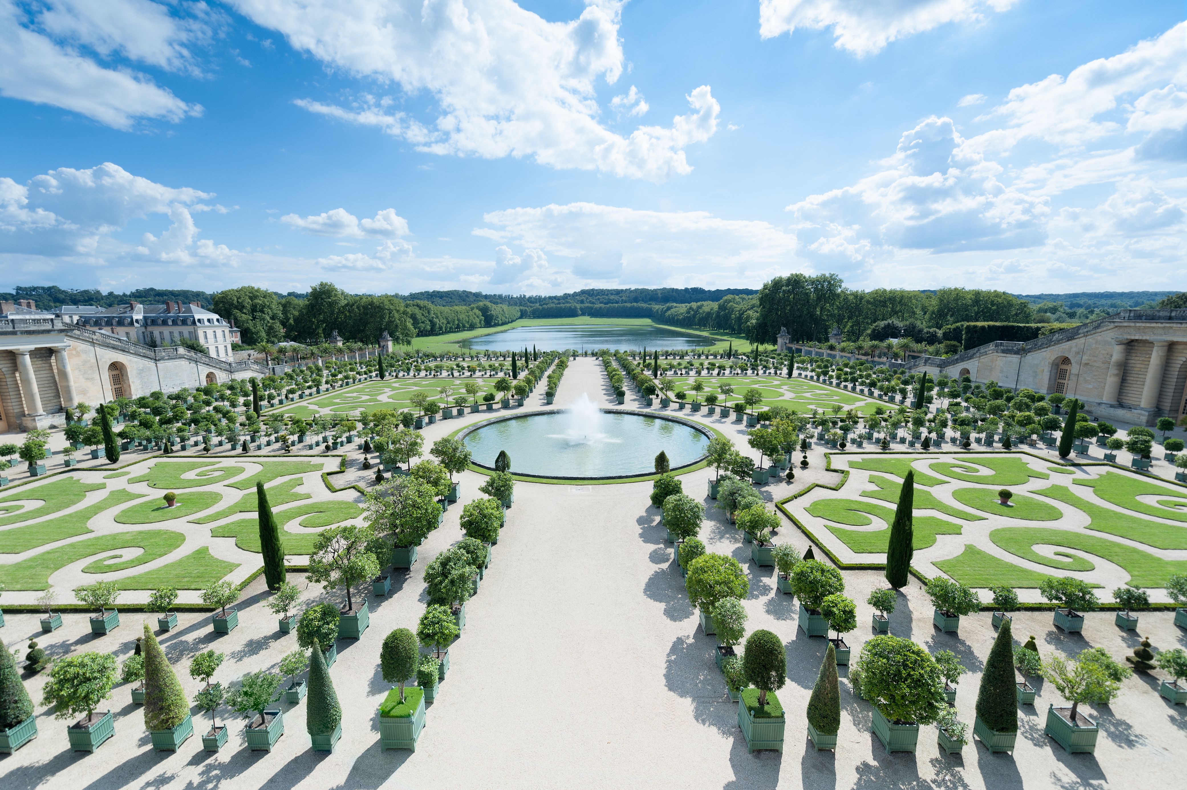 Taman Versailles