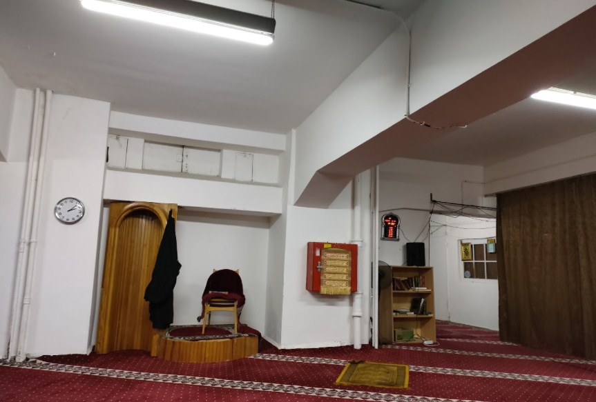 Praha Islamic Center, Islam di Negeri Tak Bertuhan
