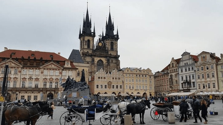 Kendaraan Kuda di Praha